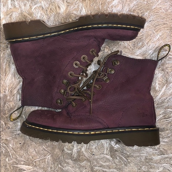 Dr. Martens Shoes - 💟LUANA DR. MARTENS💟